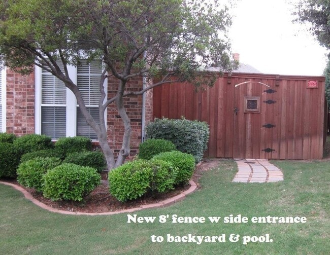 Building Photo - 1809 Crape Myrtle Cir