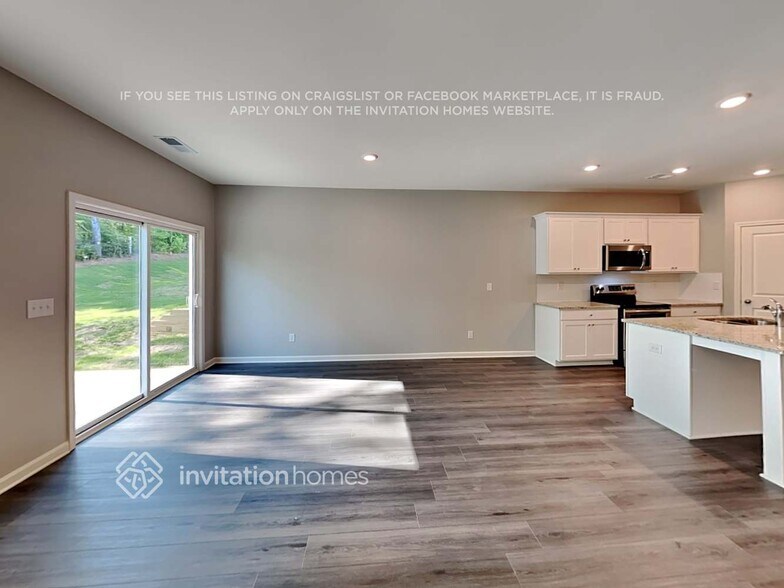 Building Photo - 187 Webster Cir