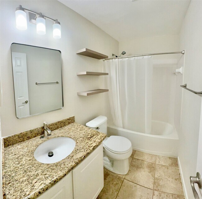 Building Photo - 6 Tivoli Garden Ct