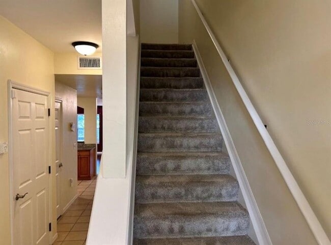 Building Photo - 542 NW 39th Rd