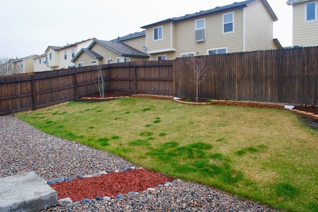 Building Photo - 14271 White Peak Dr