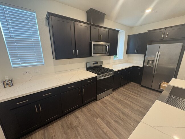 Building Photo - 8213 Ocho Wy