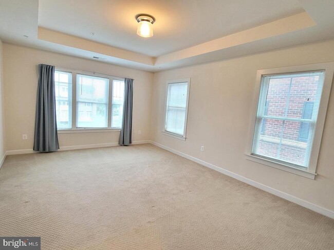 Building Photo - 3605 Katherine Way