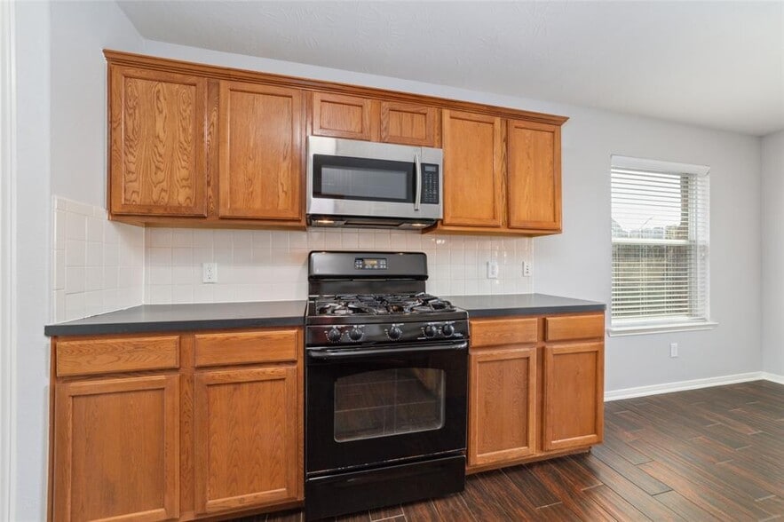 Building Photo - 13312 Barton Meadow Ln