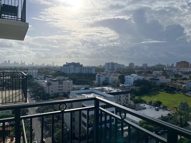 Building Photo - 1300 Ponce de Leon Blvd