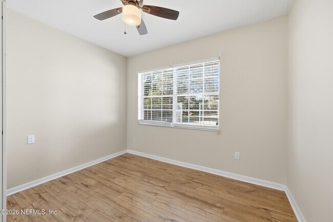 Building Photo - 335 Palos Ct