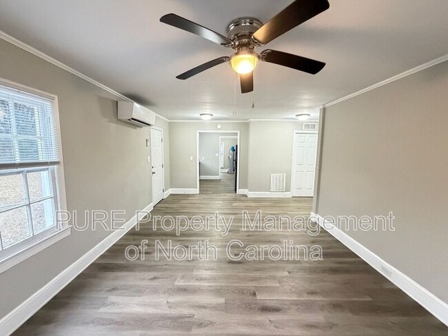 Building Photo - 231 Fairview Dr