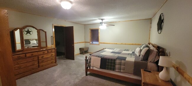 Building Photo - Short Term Lease, Fully furnished all utilities included