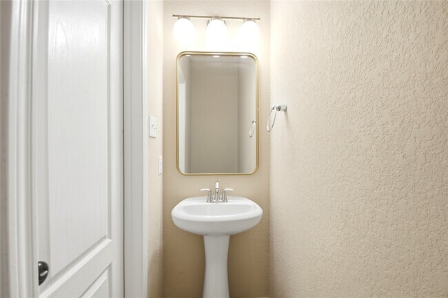 Building Photo - 27118 White Sage Cove Ln