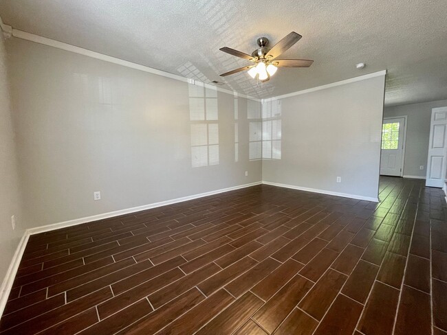 Building Photo - Welcome to Acorn Forest!