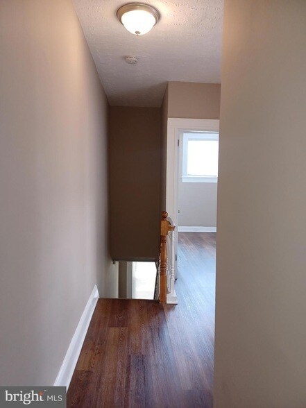 Building Photo - 513 N Highland Ave