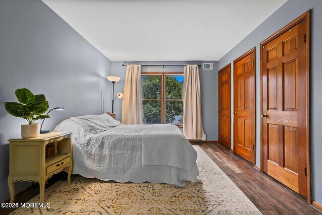 Building Photo - 1244 Whitesville Rd