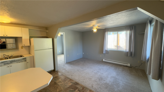 Building Photo - Studio Plus in Mount Vernon!!!