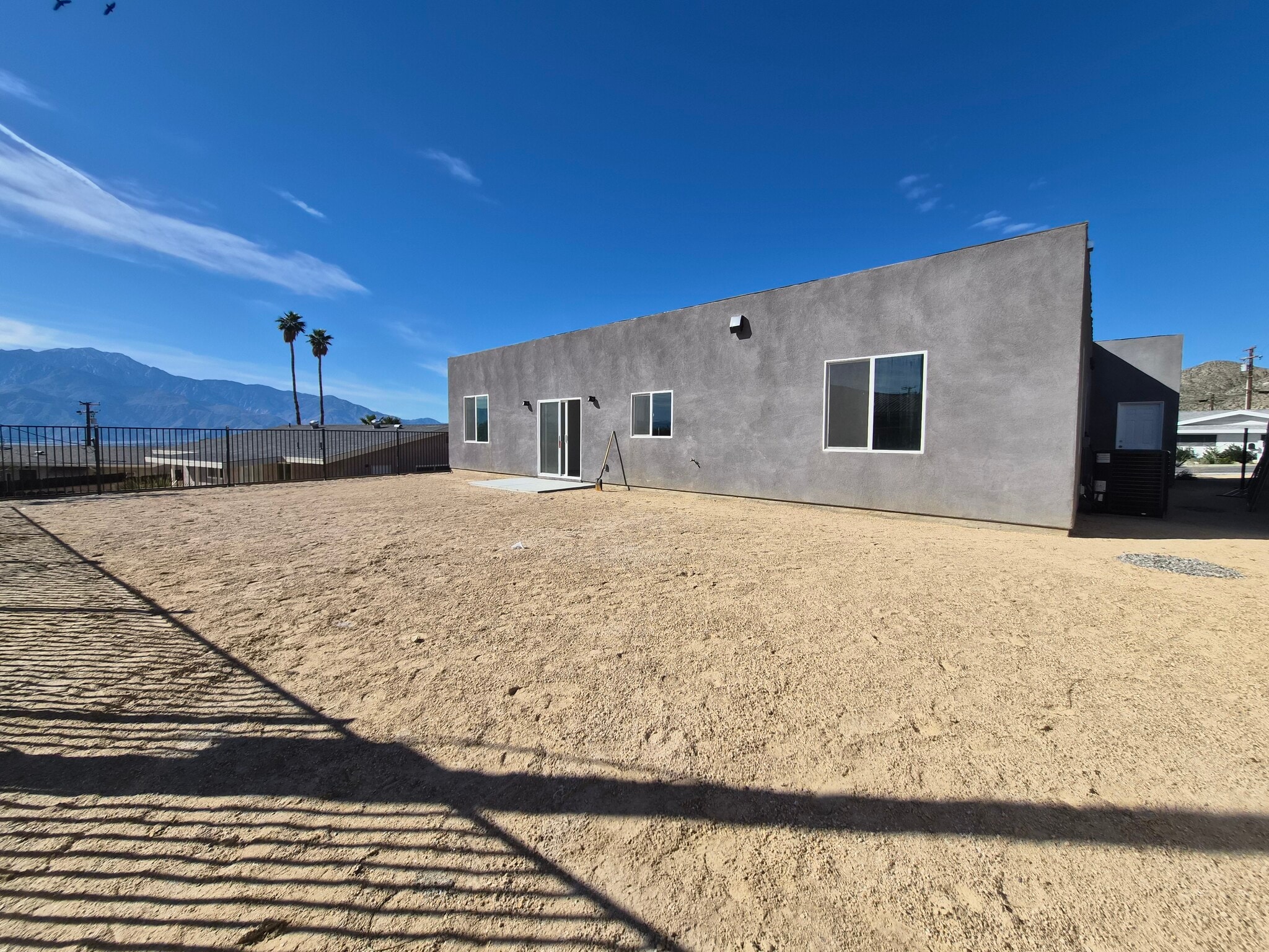 Building Photo - 9850 Mesquite Ave