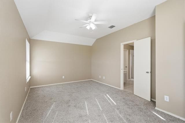 Building Photo - 9229 Chesapeake Ln