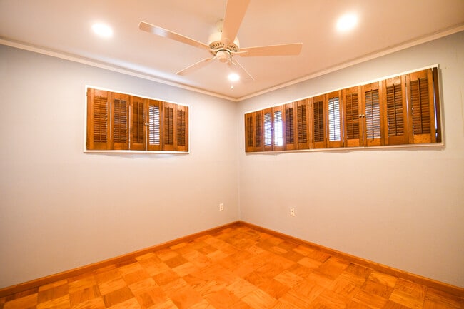 Building Photo - 3713 Bixler St