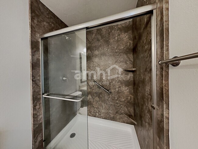 Building Photo - 11755 Altamont St