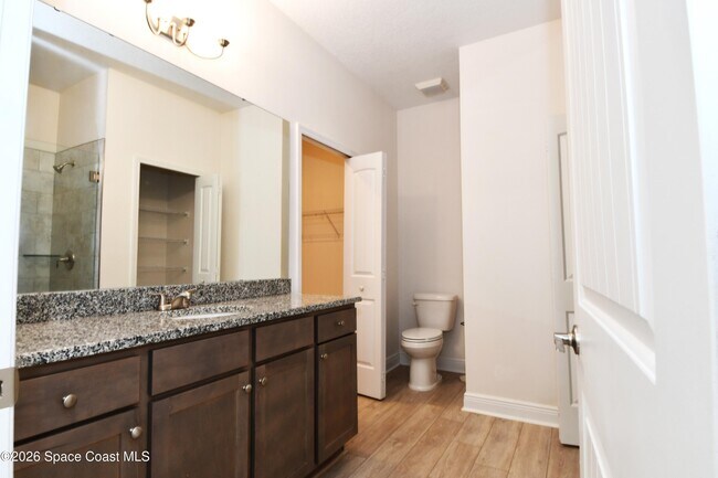 Building Photo - 1542 Killian Dr
