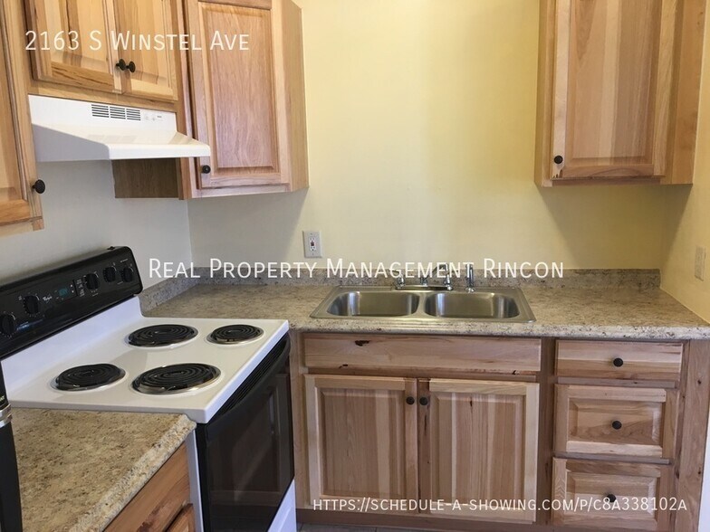 Building Photo - 2163 S Winstel Ave