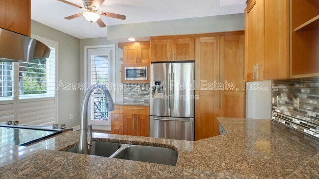 Building Photo - 4801 Osprey Dr S