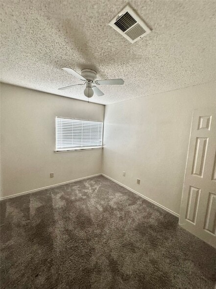 Building Photo - 1506 Shalain Dr