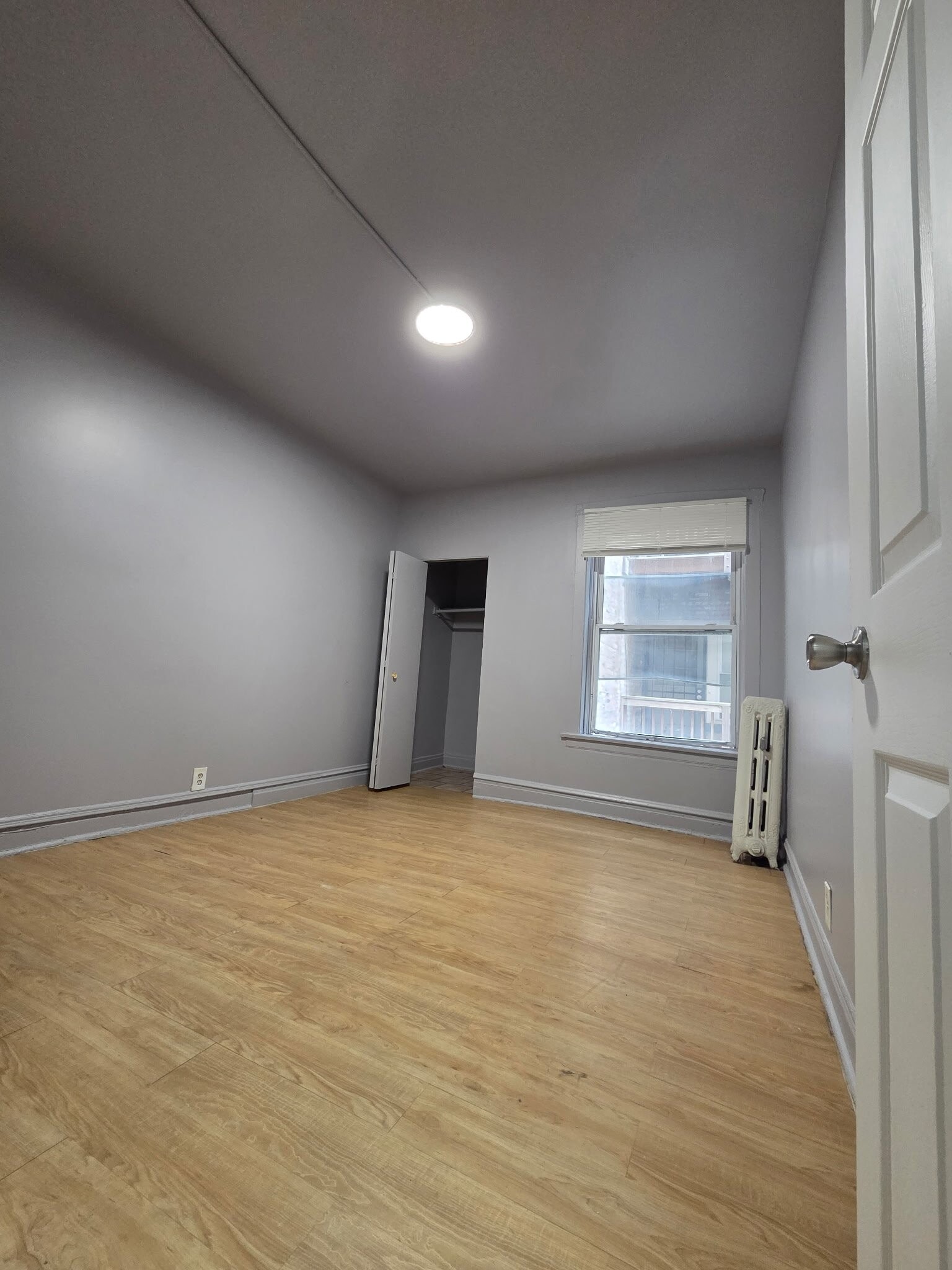 Building Photo - 6657 S Minerva Ave