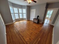 Building Photo - 145 Pine St