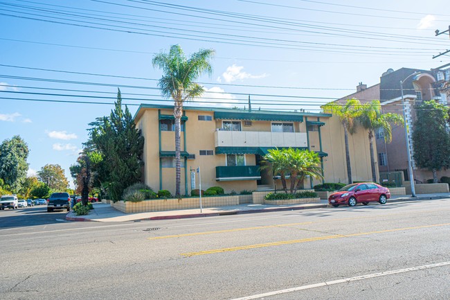 Building Photo - 4924 Kester Ave