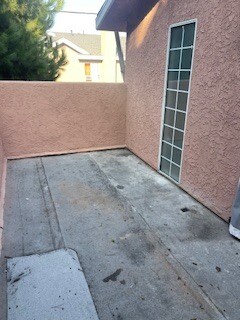 Building Photo - 2696 Santa Fe Ave