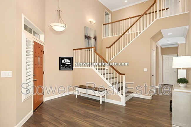 Building Photo - 441 Coventry Pl