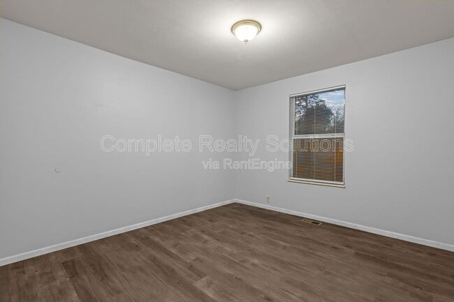 Building Photo - 4320 Rickey Dr