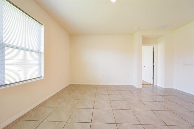Building Photo - 521 Talisi Lp