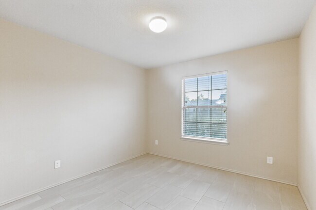 Building Photo - COMING SOON 6/1/2026 2414 Fall Aster - Beautiful 4-bedroom, 2-bathroom home with a 2-car garage l...