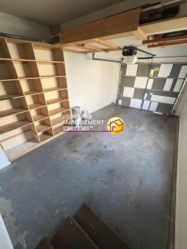 Building Photo - 2 Bedroom Condo in Taylorsville!