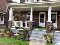 Building Photo - 2232 Fairview Ave