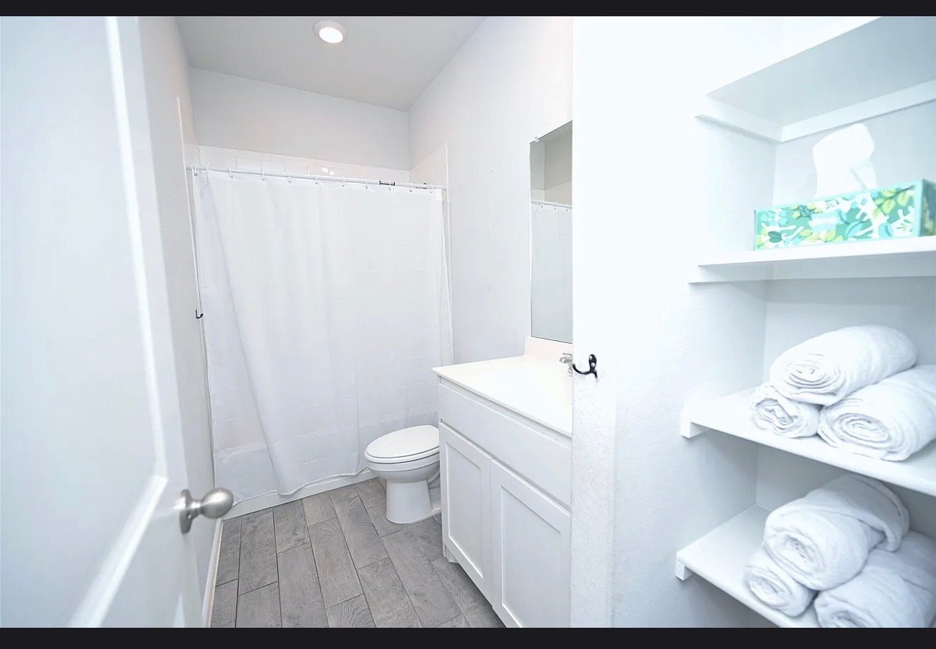 Building Photo - 8621 Angel Gardens Dr