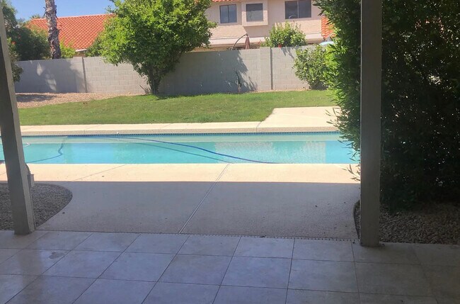 Building Photo - 9196 N 103rd Pl