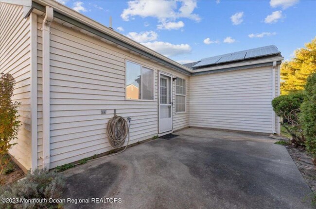 Building Photo - 53 Greenwich Ave