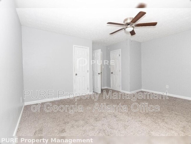 Building Photo - 6528 Buffington Rd