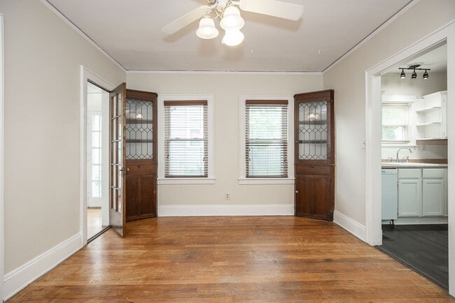 Building Photo - 3300 Dellwood Rd