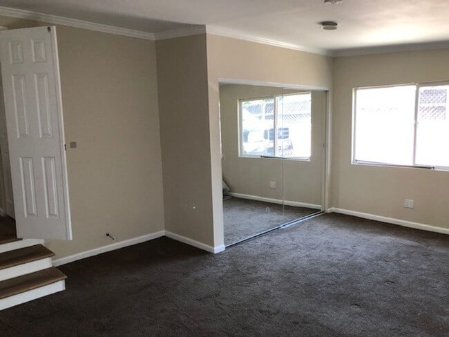 Building Photo - Stunning 3-Bedroom Burbank Home with Office & Entertainer’s Backyard