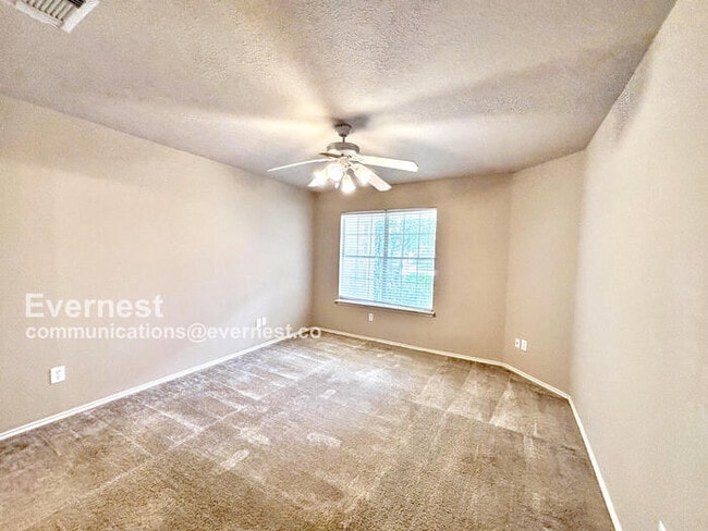 Building Photo - 14903 Sunset Bay Ct