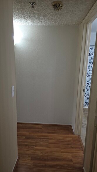 Building Photo - 5990 Dandridge Ln