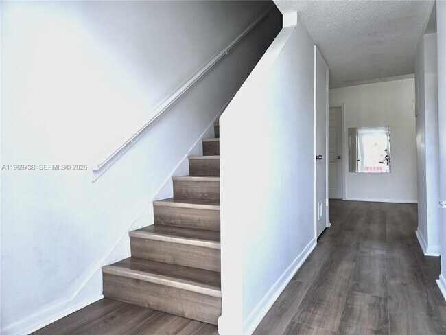 Building Photo - 300 NW 107th Ave