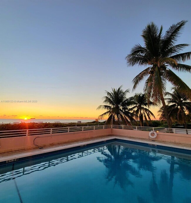 Building Photo - 345 Ocean Dr