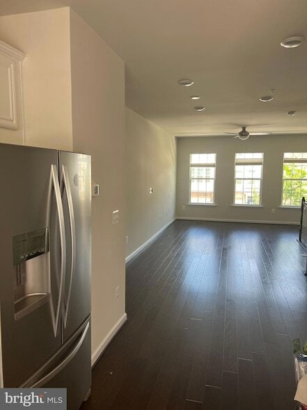 Building Photo - 2732 Wessex Cir