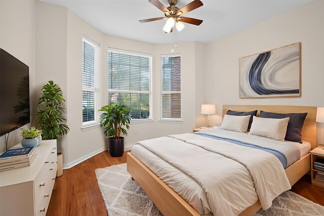 Building Photo - 15 S Avonlea Cir