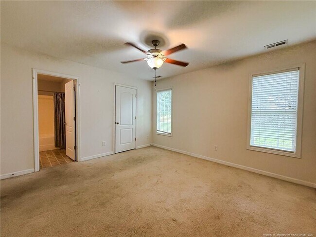 Building Photo - 2133 Coinjock Cir