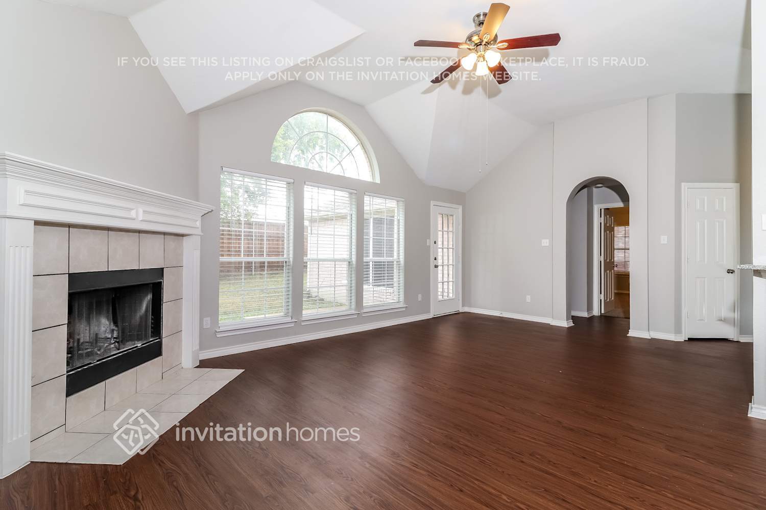 Building Photo - 1617 Churchill Ln