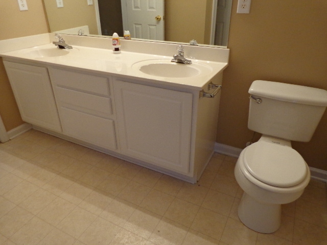 Building Photo - 725 Windsor Brook Ln